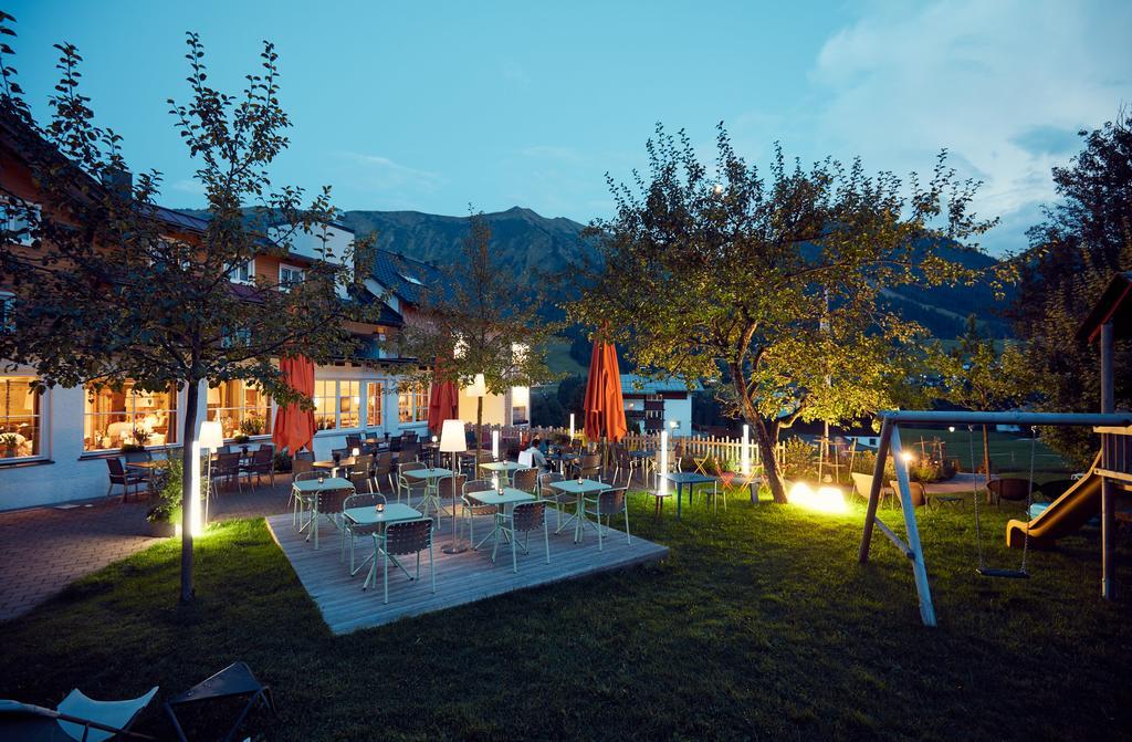 Genuss- & Aktivhotel Sonnenburg Riezlern Exteriér fotografie